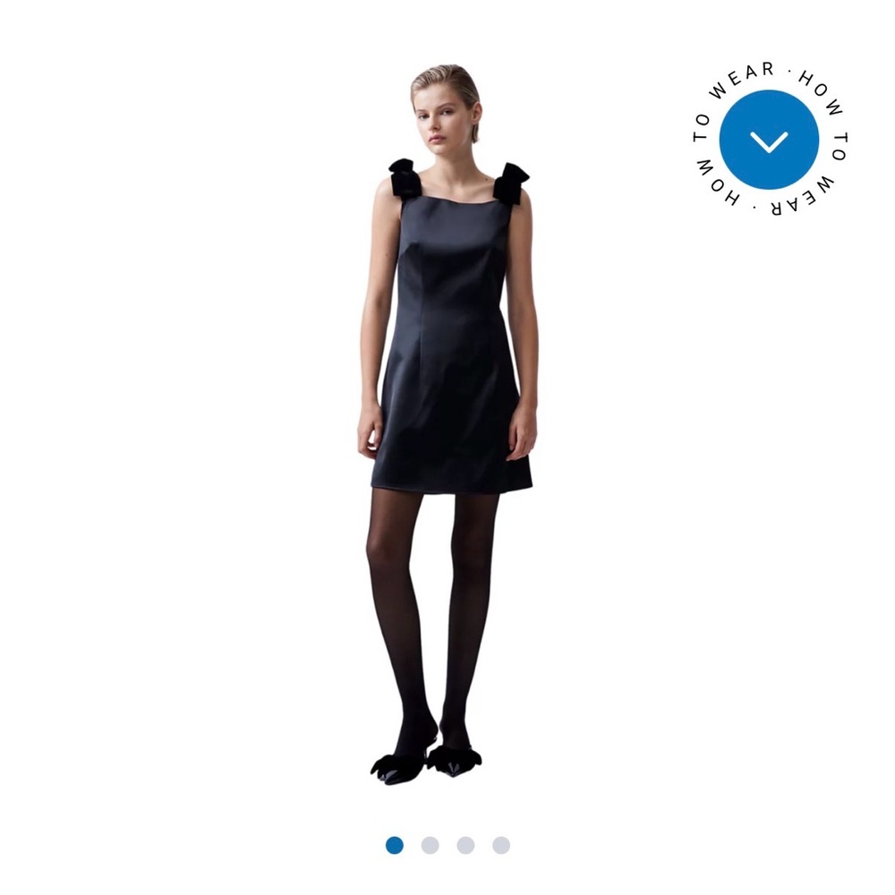 Chic Black Sleeveless Mini Dress